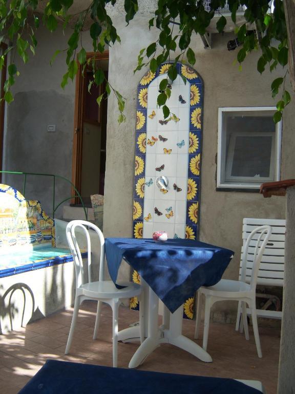 Casa San Michele Bed and Breakfast Minori Rum bild